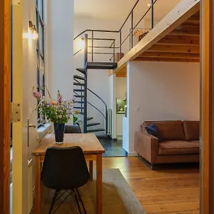  Appartement Duplex In Historical Centre With Private Courtyard België